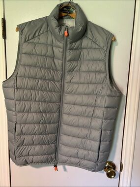 SAVE THE DUCK Light Gray Quilted Puffer Vest with Orange Pulls